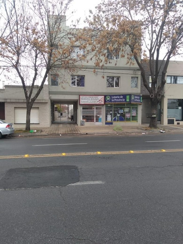 Venta De Local En Marconi 1.300