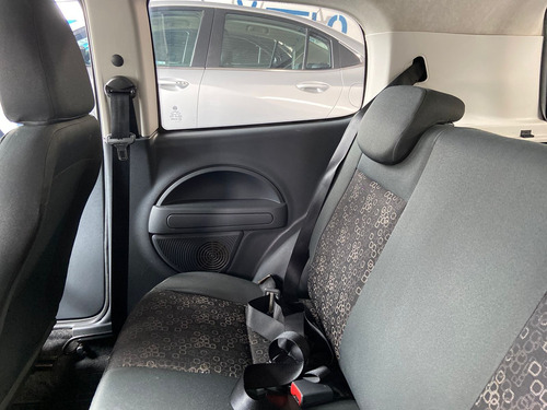 Fiat Uno 1.0 Vivace Flex 3p