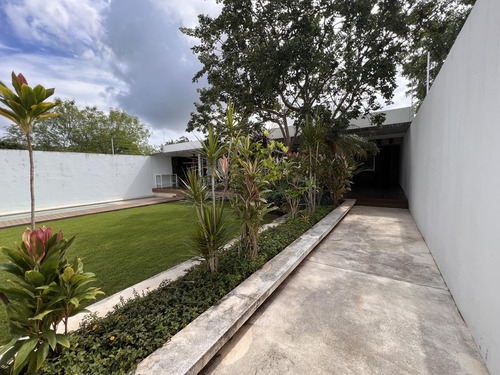 Casa En Venta Merida, Temozon Norte De 1 Planta, Entrega Inmediata.