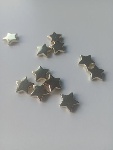 50 Estrellas Estrellitas Doradas Agujereadas Para Pulseras