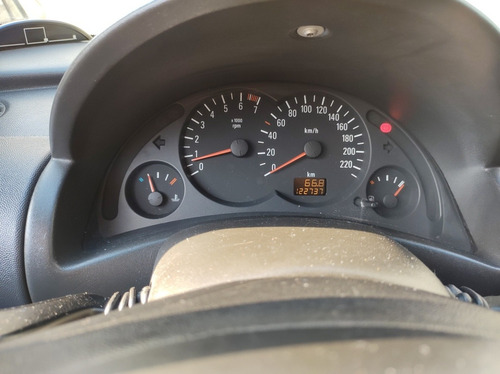 Imagem 9 de 10 de Chevrolet Corsa Sedan 2007 1.8 Maxx Flex Power 4p