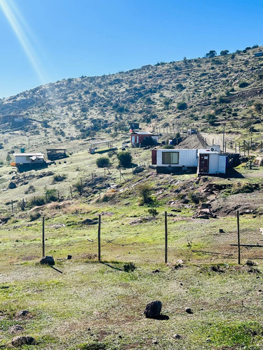 Hermosa Parcela Con Casa De Container En Coinco