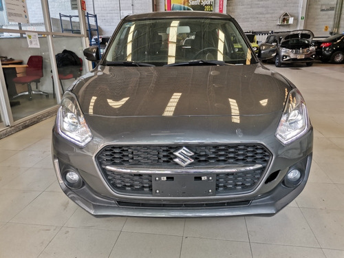Imagen 3 de 12 de Suzuki Swift 2021 1.2 Glx Cvt