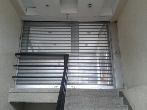 Imagen 6 de 10 de Puertas Santamarías Enrollables