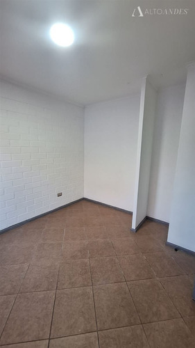 Casa En Venta De 3 Dorm. En Talca