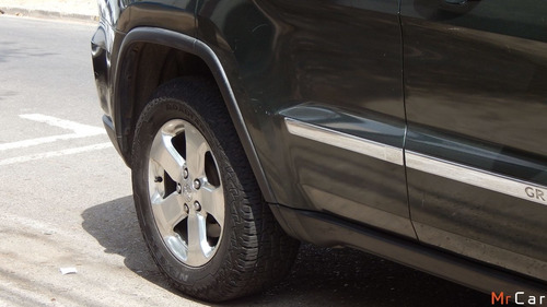 Jeep Grand Cherokee Laredo 4x4 2011
