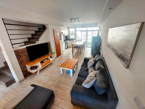 Imagen 3 de 30 de Casa A La Venta En Ramos Mejía