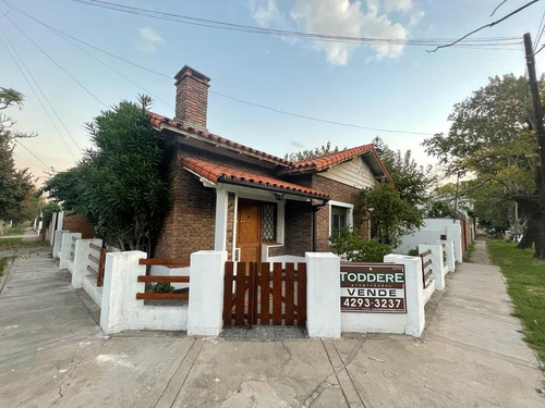 Oportunidad Casa A La Venta En Calle Drumond Y Av San Martin Adrogue