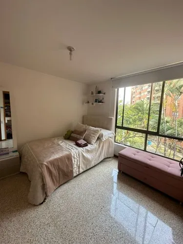 Apartamento En Venta En Medellín - Los Conquistadores Cod 67089
