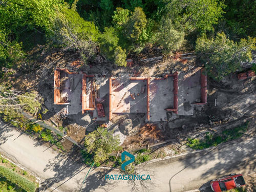 Oportunidad. Venta Casa En Pozo 60 M2. Uf 6 - 3 Amb Con Financiación. Centro, Villa La Angostura
