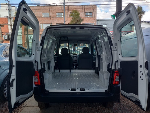 Imagen 6 de 15 de Peugeot Partner (2022 ; 31km) (furgon)