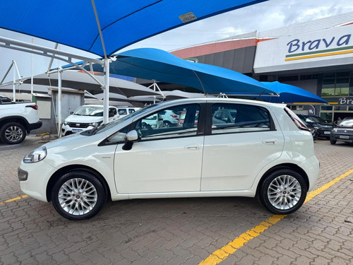 Fiat Punto 1.6 Essence 16v Flex 4p Automatizado