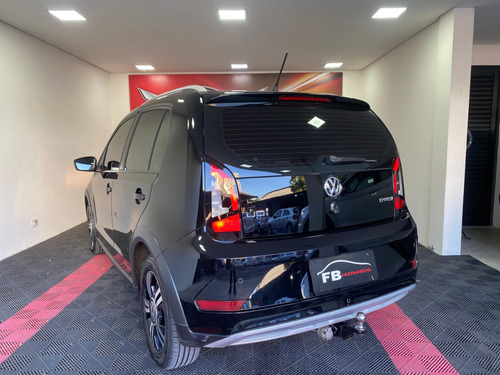 Volkswagen Up! 1.0 170 TSI TOTAL FLEX XTREME 4P MANUAL