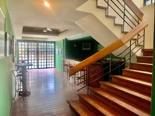 Imagen 22 de 29 de Venta Espectacular Apartamento Con Piscina Privada Y Jardín
