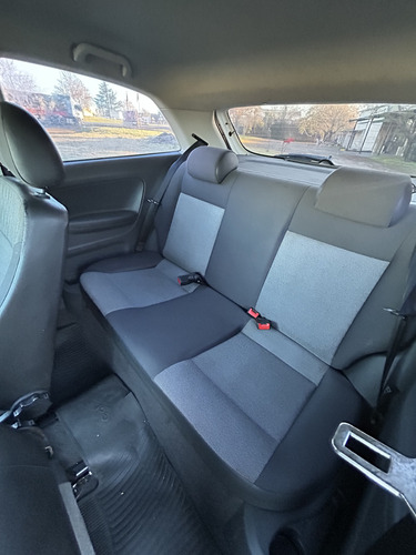 Volkswagen Gol Trend 1.6 Pack I 101cv