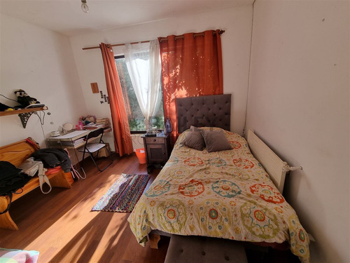 Casa En Arriendo De 5 Dorm. En Viña Del Mar