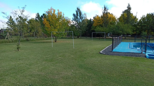Casa Quinta 4 Ambientes Pileta Parque