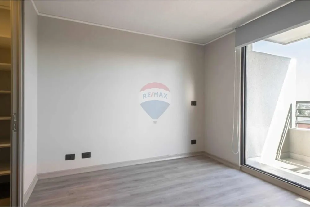 Imagen 3 de 25 de Depto Arriendo 1d+1b, Metro Vicente Valdes