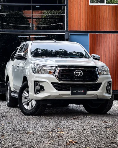 Toyota Hilux 2.8 4x4