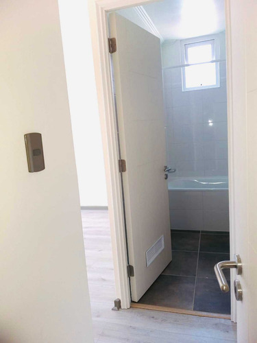Arriendo Depto 3 Dorm. Gasto Comun Incluido (83156)