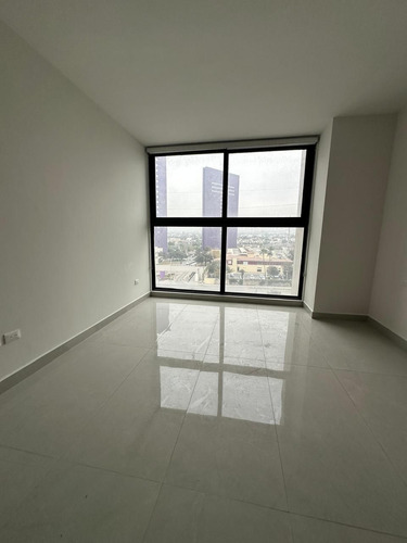 Departamento En Renta En Santa María En Monterrey