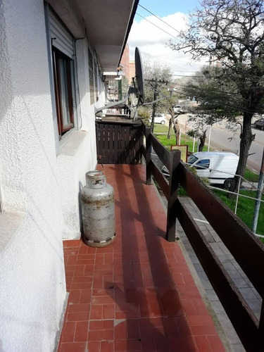 Venta Depto 2 Amb Zona Sur, Sobre Avenida, S/expensas