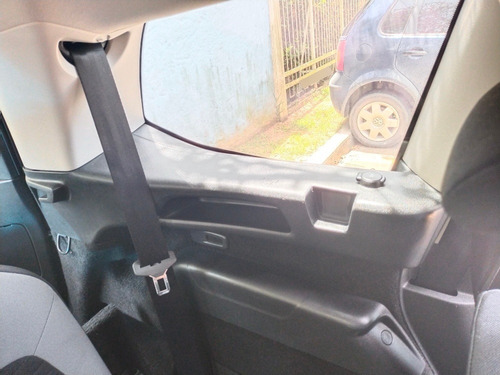 Imagen 13 de 21 de Citroën Grand C4 Picasso 2016 1.6 Intensive