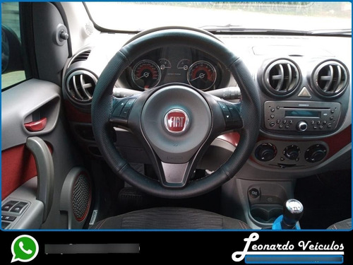 Imagem 4 de 11 de Fiat Palio Sporting 1.6 2014