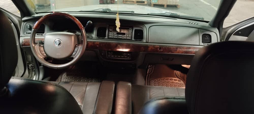 Imagen 10 de 15 de Ford Grand Marquis Ls
