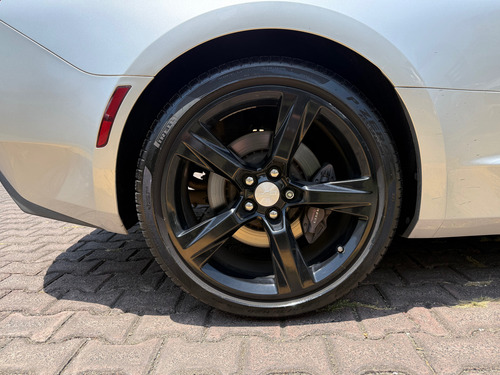 Chevrolet Camaro 6.2 Ss - V8 At
