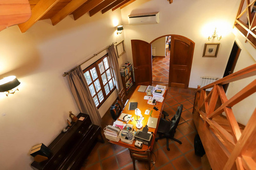 Casa En El Palomar