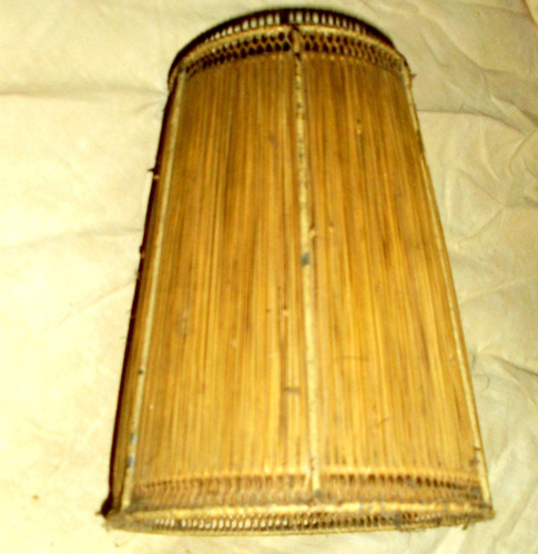 1 Una Antigua Pantalla Lampara Bambu Velador   
