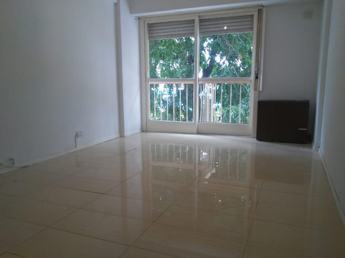 Departamento En Palermo Con Patio Y Balcón