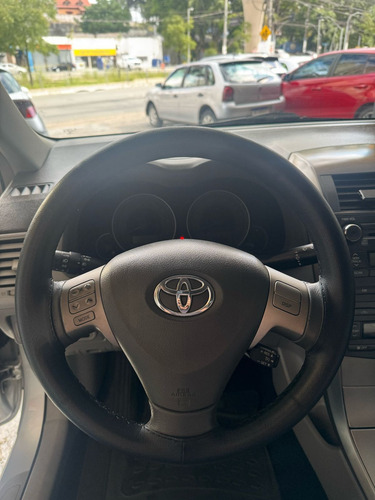 Toyota Corolla 1.8 16v Xei Flex Aut. 4p