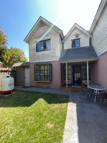Casa Nipe - 3d + 4b - Arriendo C/ Compromiso De Compra