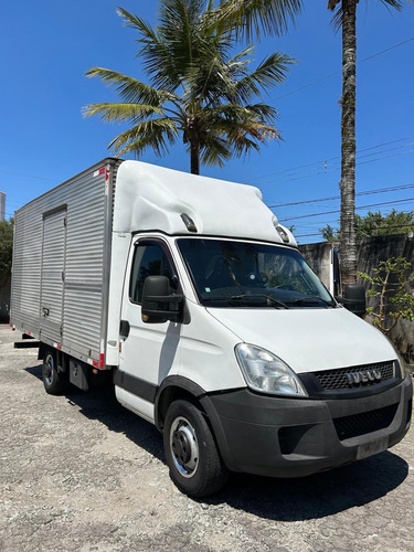 Iveco Daily Chasis 3.0 35S14 3450 Cab. Simples 2P