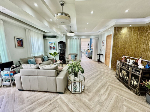 Vendo Penthouse De 4 Habitaciones En Evaristo Morales