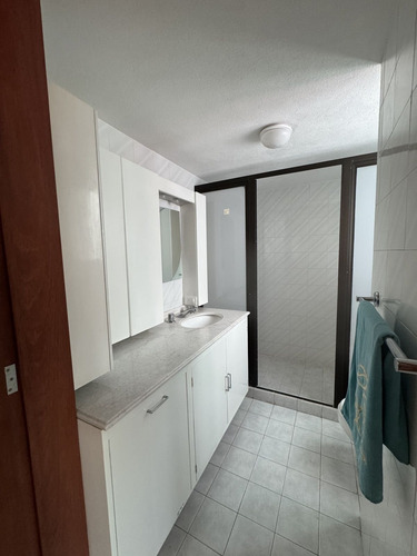 Casa Estilo Clásico En Venta En Chiluca, Zona Esmeralda