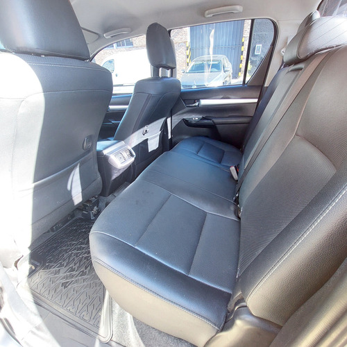 Toyota Hilux Pick-up 2.8 Cd Srx 177cv 4x4