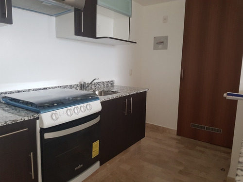 Imagen 3 de 14 de Venta De Precioso Departamento Super Ubicado