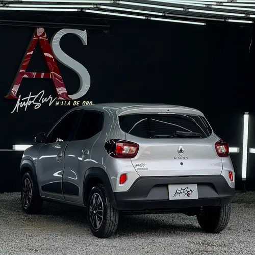 Renault Kwid 1.0 Intens