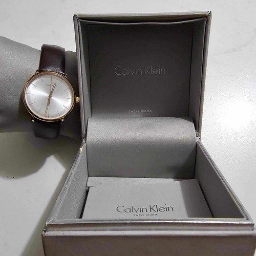 Reloj Calvin Klein Correa Cafe Caja Dorada