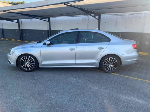 Volkswagen Vento 2.0 Sportline Tsi 200cv Dsg 2011
