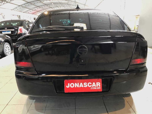 Chevrolet Astra Hatch 2.0 2p