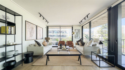 Nuevo, Penthouse: Nueva Costanera, Plaza Del Hoyo