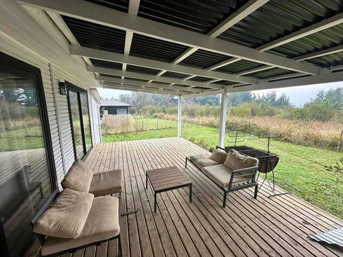 Casa En Arriendo A 5 Minutos Centro De Pucón (97123)