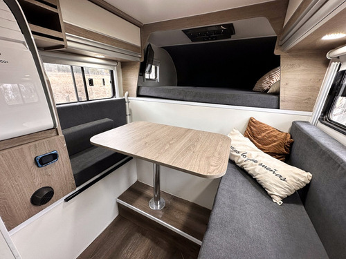 Truck Camper Camioneta Doble Cabina Cinzia