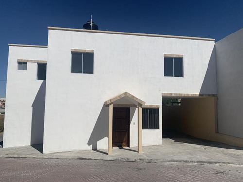Imagen 1 de 8 de Casa Sola En Venta Del Valle