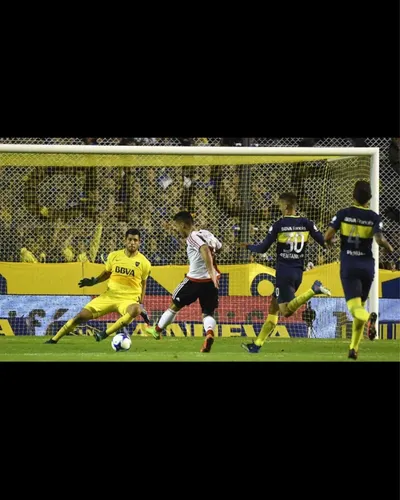Buzo Arquero Boca Juniors # 12 (Usado)