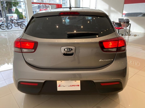 Imagen 4 de 25 de Kia Rio Sx 1.6 At Entrega Inmediata
